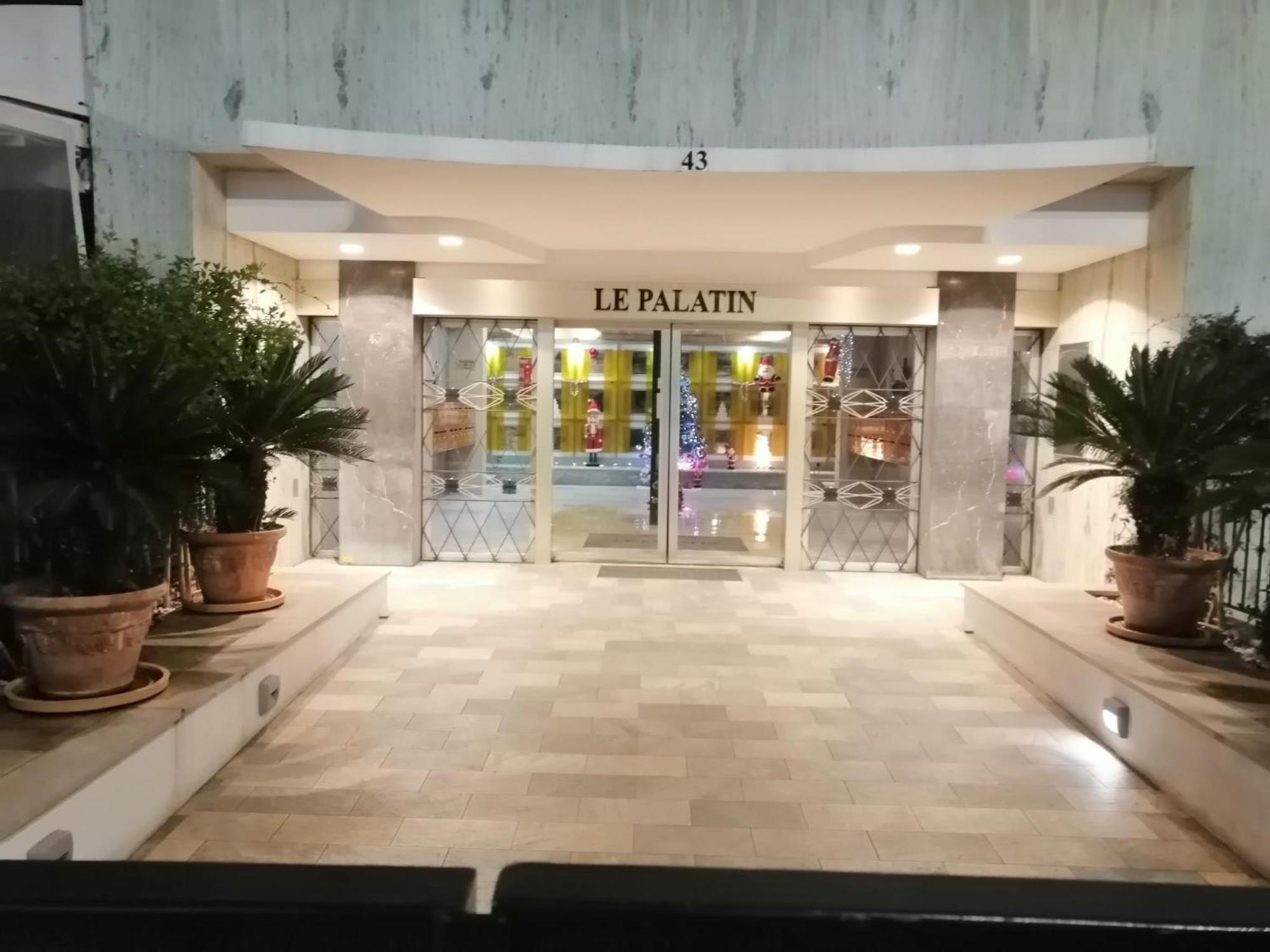 Promenade Holiday - Sea Front Palatin نيس المظهر الخارجي الصورة